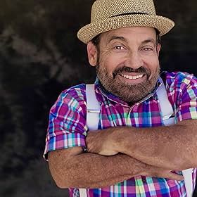 Danny Woodburn Danny Woodburn