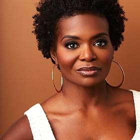 LaChanze LaChanze